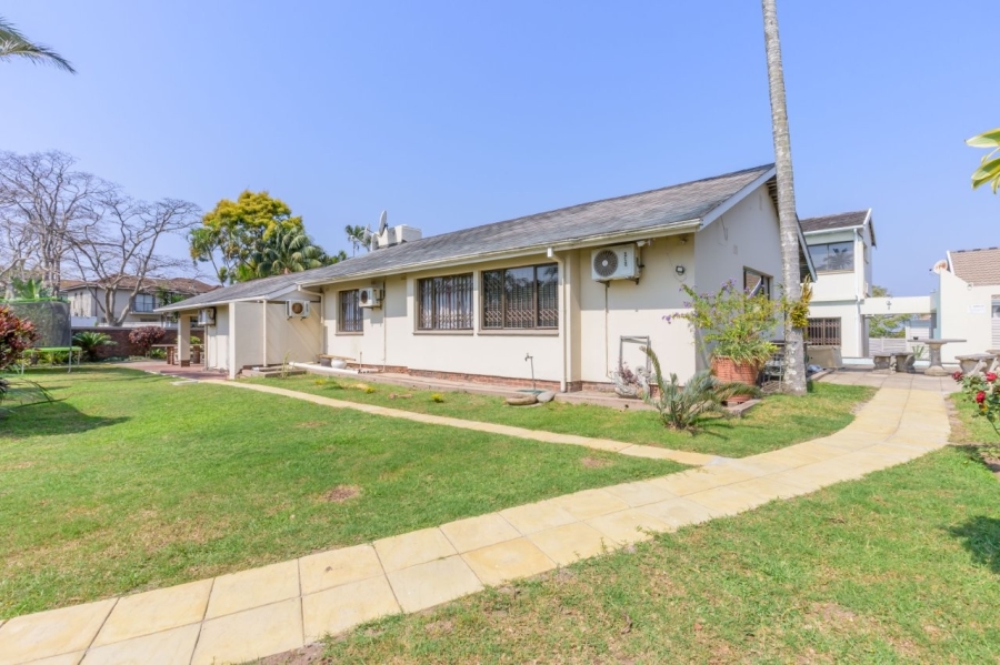 8 Bedroom Property for Sale in Beverley Hills KwaZulu-Natal