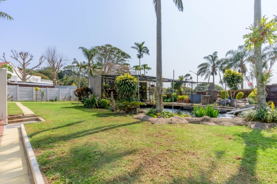 8 Bedroom Property for Sale in Beverley Hills KwaZulu-Natal