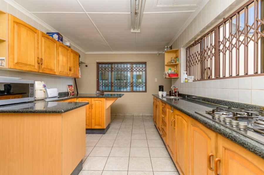 8 Bedroom Property for Sale in Beverley Hills KwaZulu-Natal