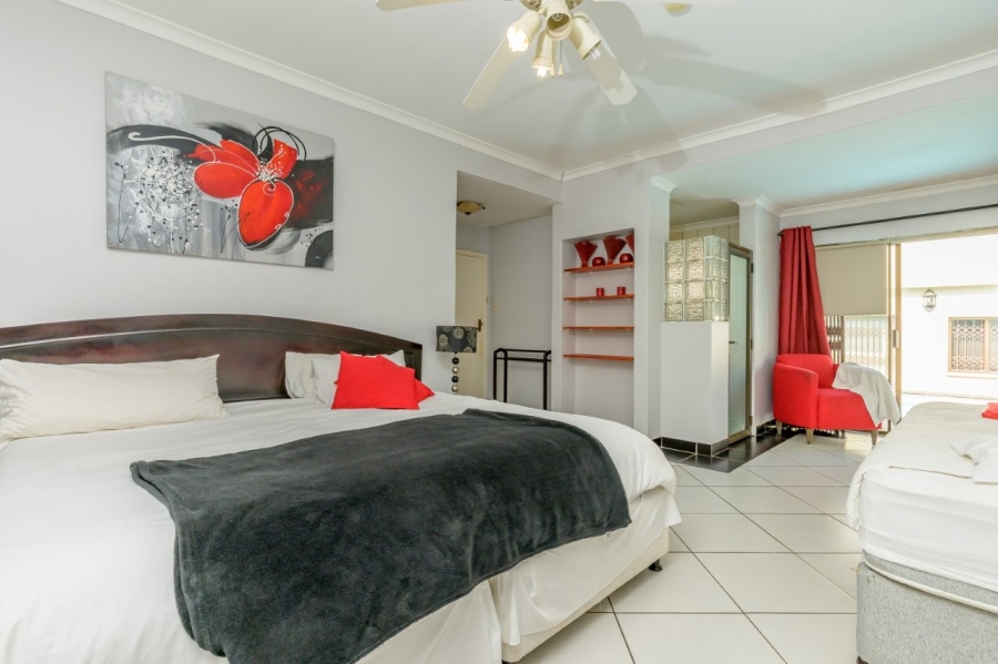 8 Bedroom Property for Sale in Beverley Hills KwaZulu-Natal