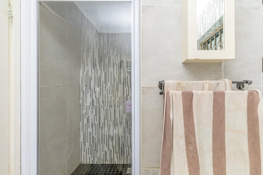 8 Bedroom Property for Sale in Beverley Hills KwaZulu-Natal