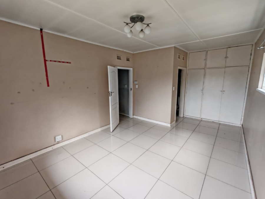 4 Bedroom Property for Sale in Westville Central KwaZulu-Natal