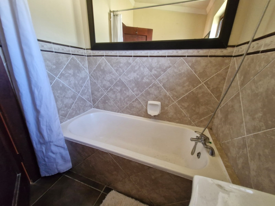 2 Bedroom Property for Sale in Northdene KwaZulu-Natal