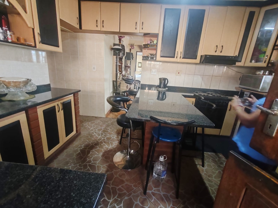 3 Bedroom Property for Sale in Brookdale KwaZulu-Natal