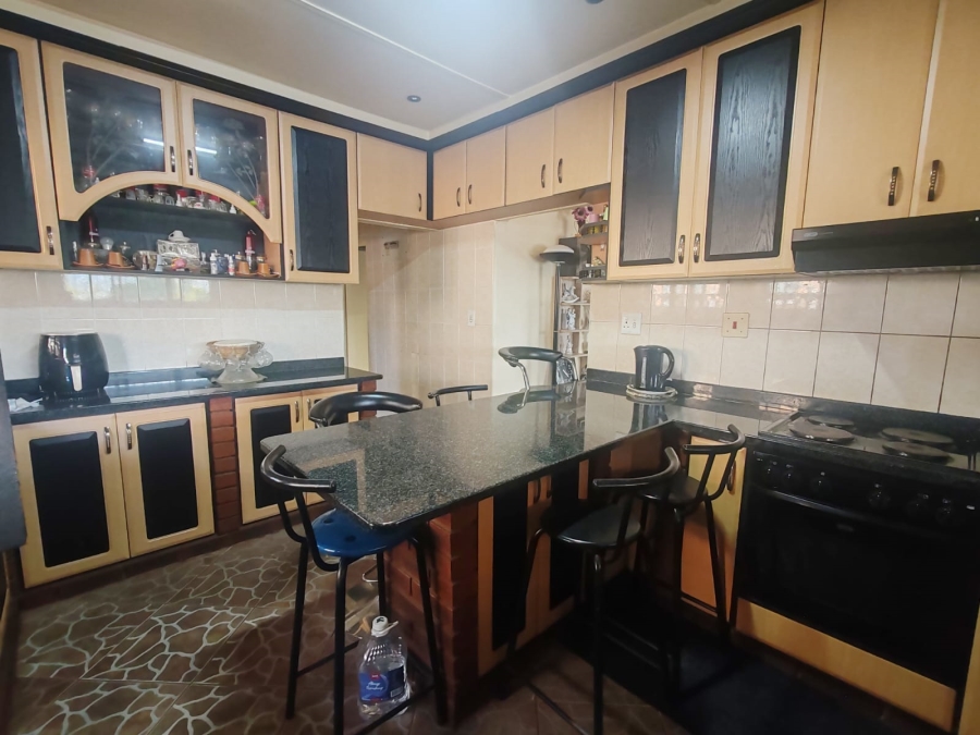 3 Bedroom Property for Sale in Brookdale KwaZulu-Natal