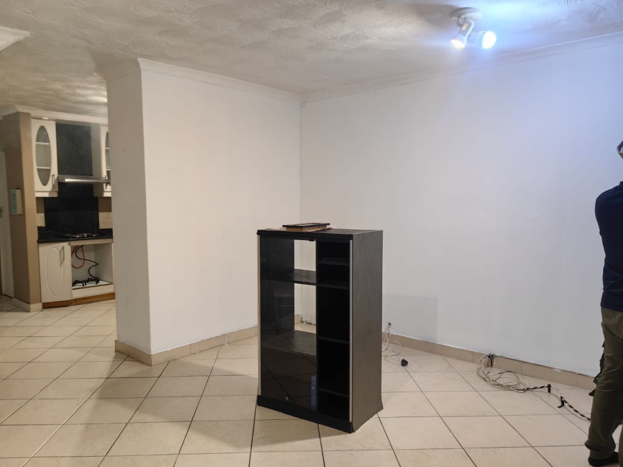 To Let 2 Bedroom Property for Rent in Brindhaven KwaZulu-Natal