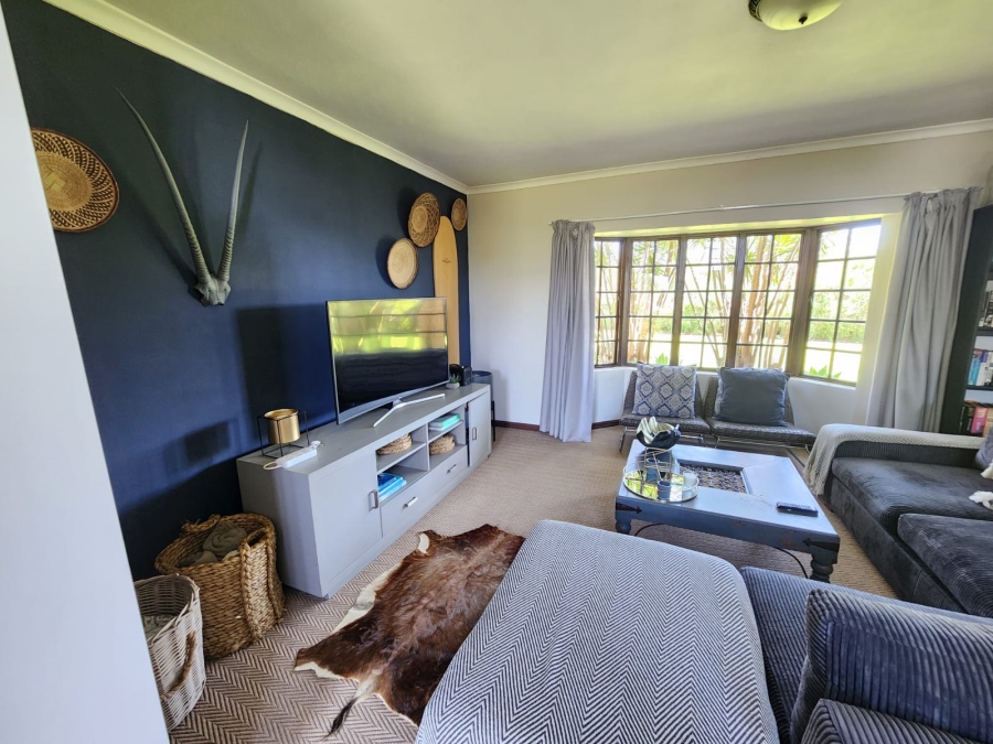 To Let 3 Bedroom Property for Rent in Clifton Hill Estate KwaZulu-Natal