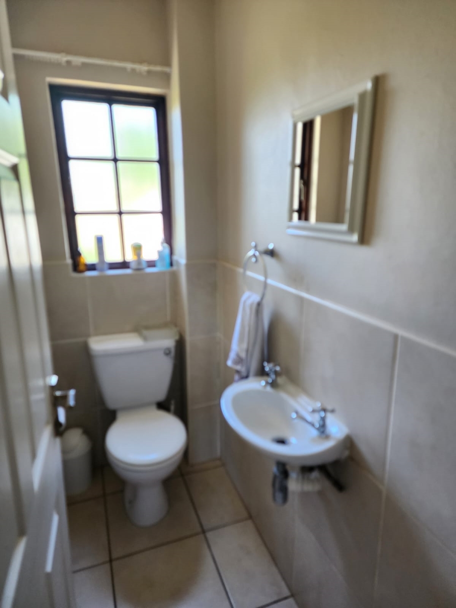 To Let 3 Bedroom Property for Rent in Clifton Hill Estate KwaZulu-Natal