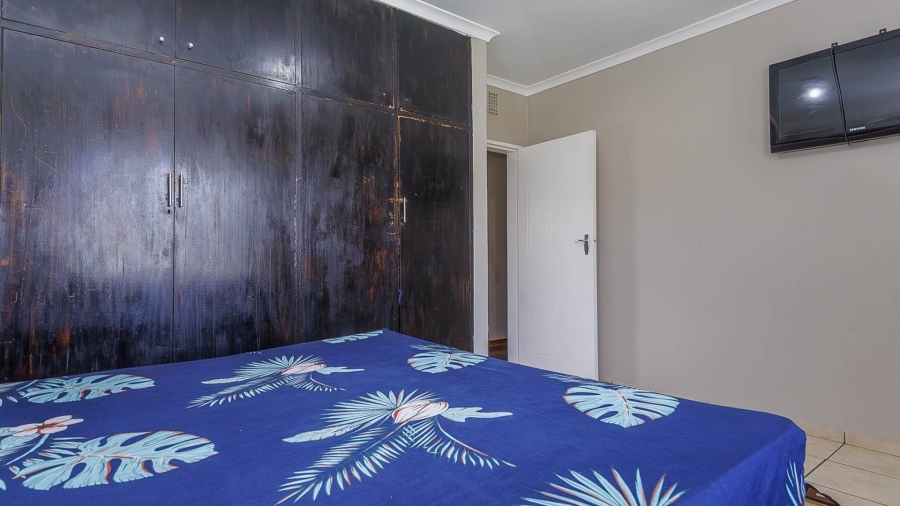 5 Bedroom Property for Sale in Wyebank KwaZulu-Natal