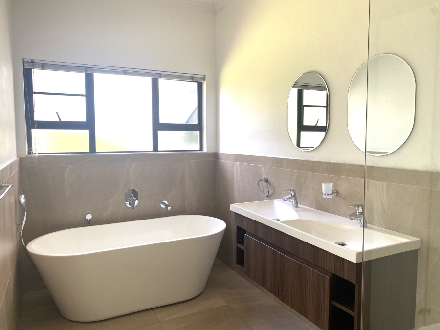 3 Bedroom Property for Sale in Palm Lakes Estate KwaZulu-Natal