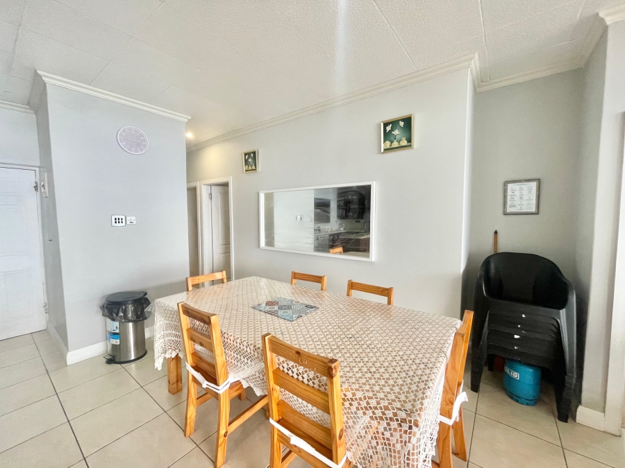 To Let 3 Bedroom Property for Rent in Westbrook KwaZulu-Natal