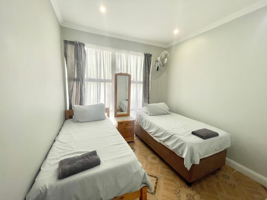 To Let 3 Bedroom Property for Rent in Westbrook KwaZulu-Natal