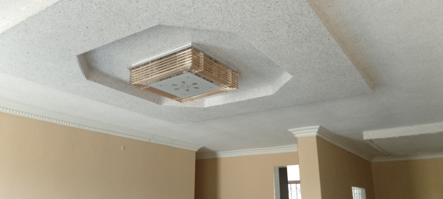 4 Bedroom Property for Sale in Esikhawini KwaZulu-Natal