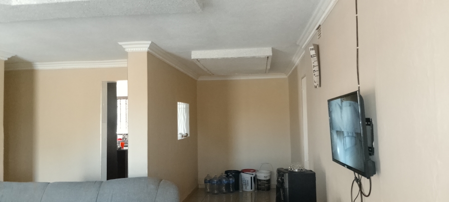 4 Bedroom Property for Sale in Esikhawini KwaZulu-Natal