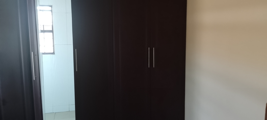 4 Bedroom Property for Sale in Esikhawini KwaZulu-Natal