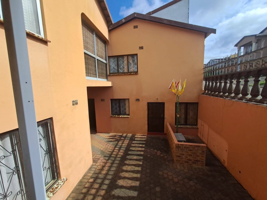 5 Bedroom Property for Sale in Westham KwaZulu-Natal