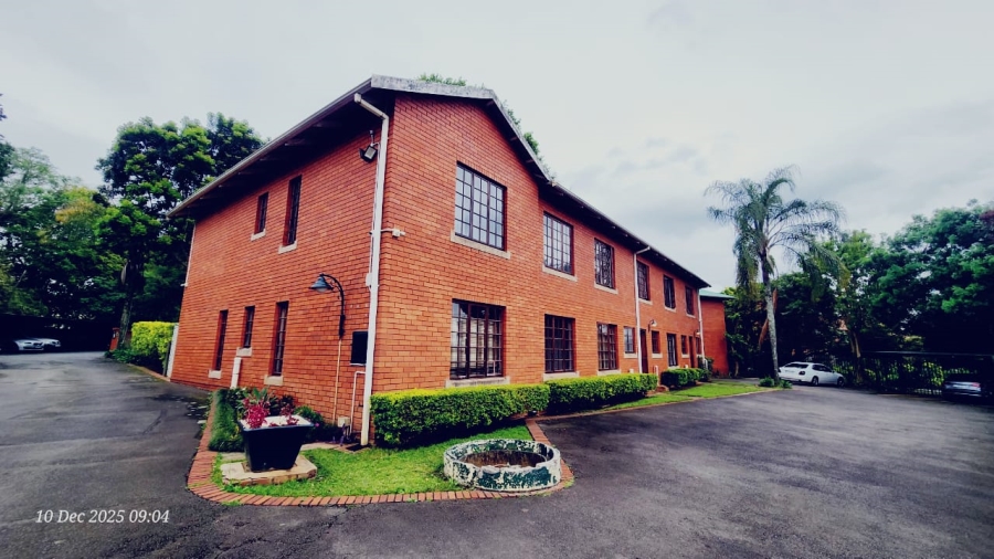 2 Bedroom Property for Sale in Scottsville KwaZulu-Natal