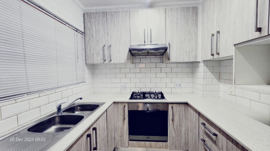 2 Bedroom Property for Sale in Scottsville KwaZulu-Natal