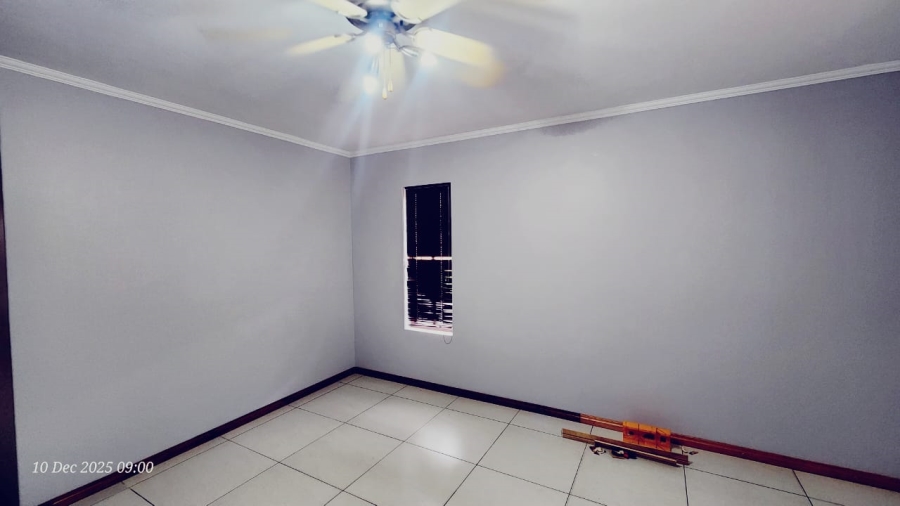 2 Bedroom Property for Sale in Scottsville KwaZulu-Natal