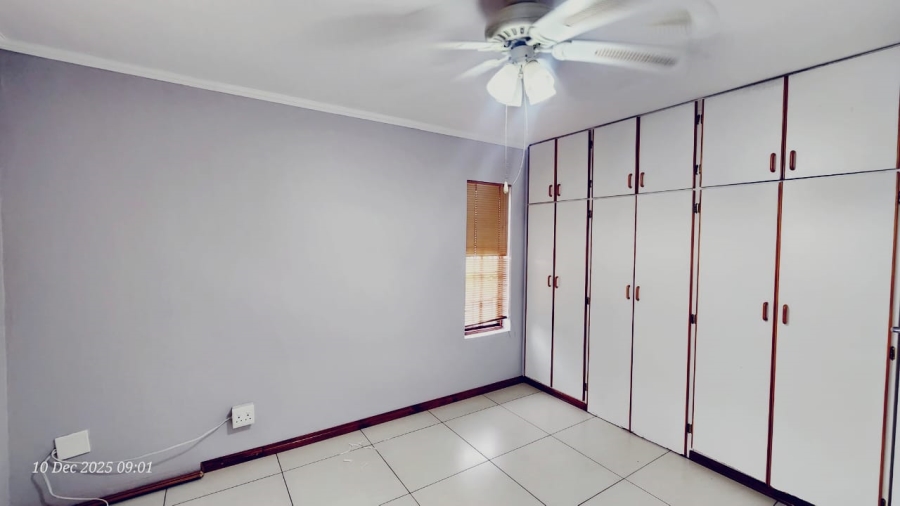 2 Bedroom Property for Sale in Scottsville KwaZulu-Natal