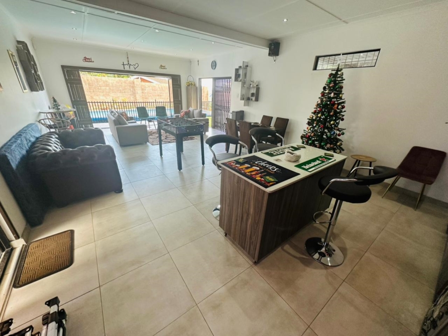 3 Bedroom Property for Sale in Raisethorpe KwaZulu-Natal