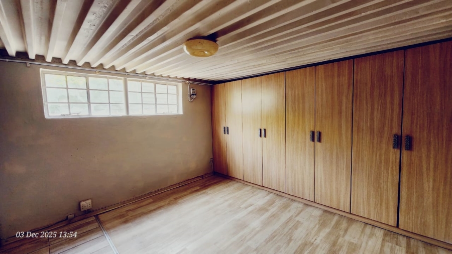 To Let 1 Bedroom Property for Rent in Hayfields KwaZulu-Natal