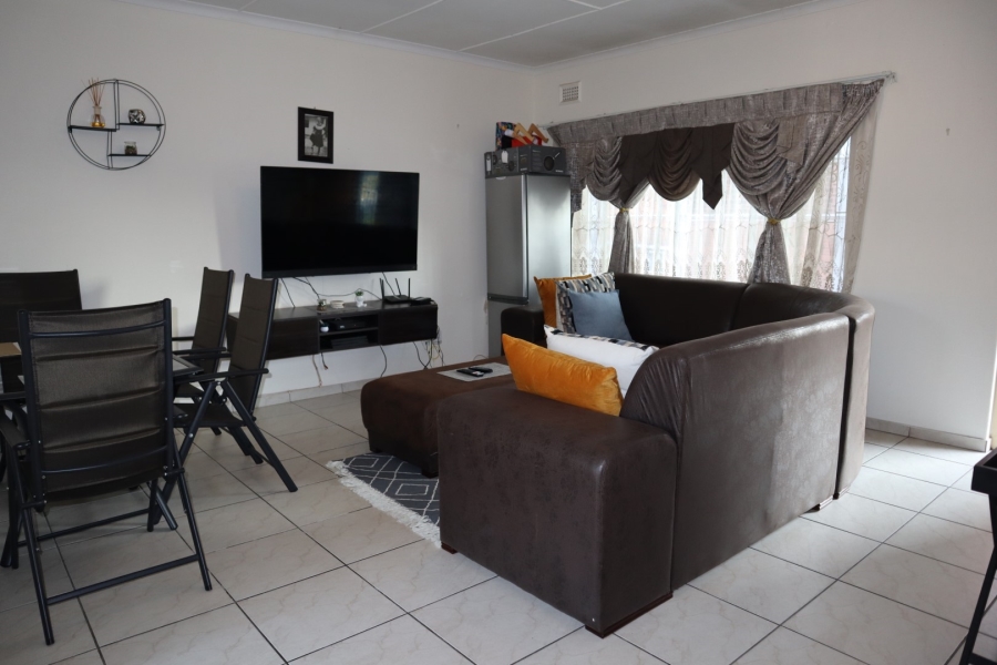 To Let 2 Bedroom Property for Rent in Pinetown KwaZulu-Natal