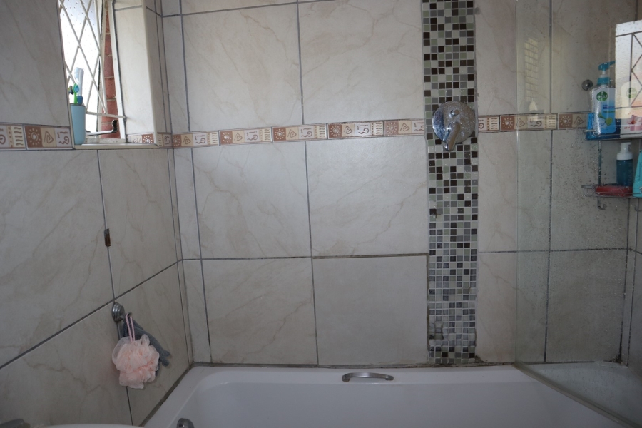 To Let 2 Bedroom Property for Rent in Pinetown KwaZulu-Natal