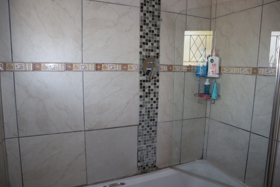 To Let 2 Bedroom Property for Rent in Pinetown KwaZulu-Natal