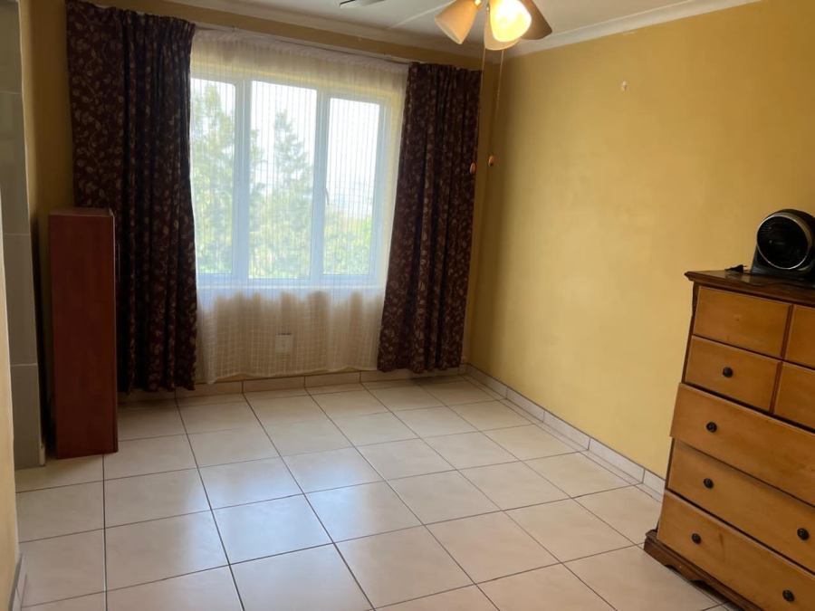 5 Bedroom Property for Sale in Regency Park KwaZulu-Natal