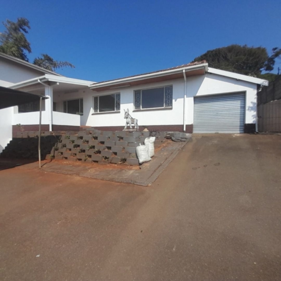 To Let 4 Bedroom Property for Rent in Bluff KwaZulu-Natal
