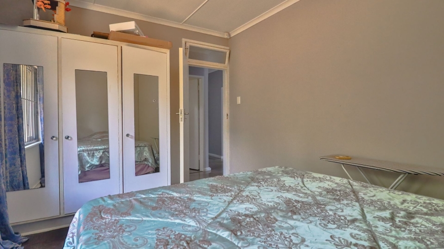 3 Bedroom Property for Sale in Brighton Beach KwaZulu-Natal