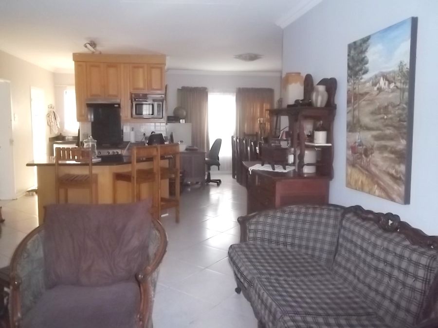 3 Bedroom Property for Sale in Sunnyridge KwaZulu-Natal