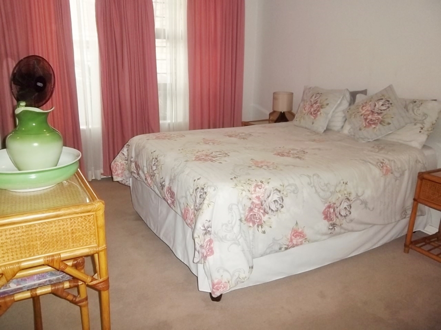 3 Bedroom Property for Sale in Sunnyridge KwaZulu-Natal