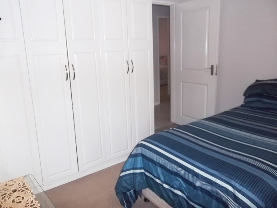 3 Bedroom Property for Sale in Sunnyridge KwaZulu-Natal
