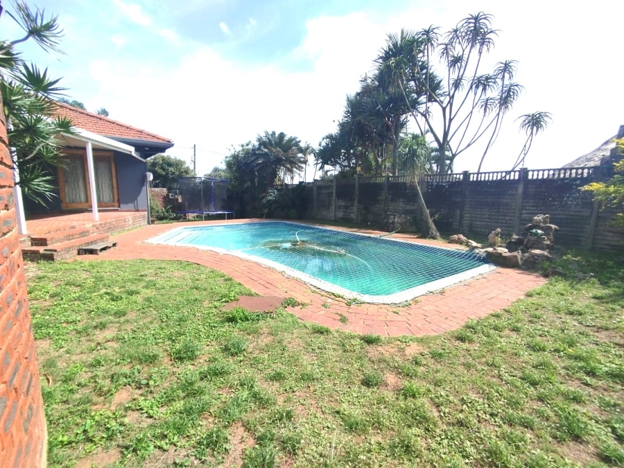 4 Bedroom Property for Sale in Ocean View KwaZulu-Natal