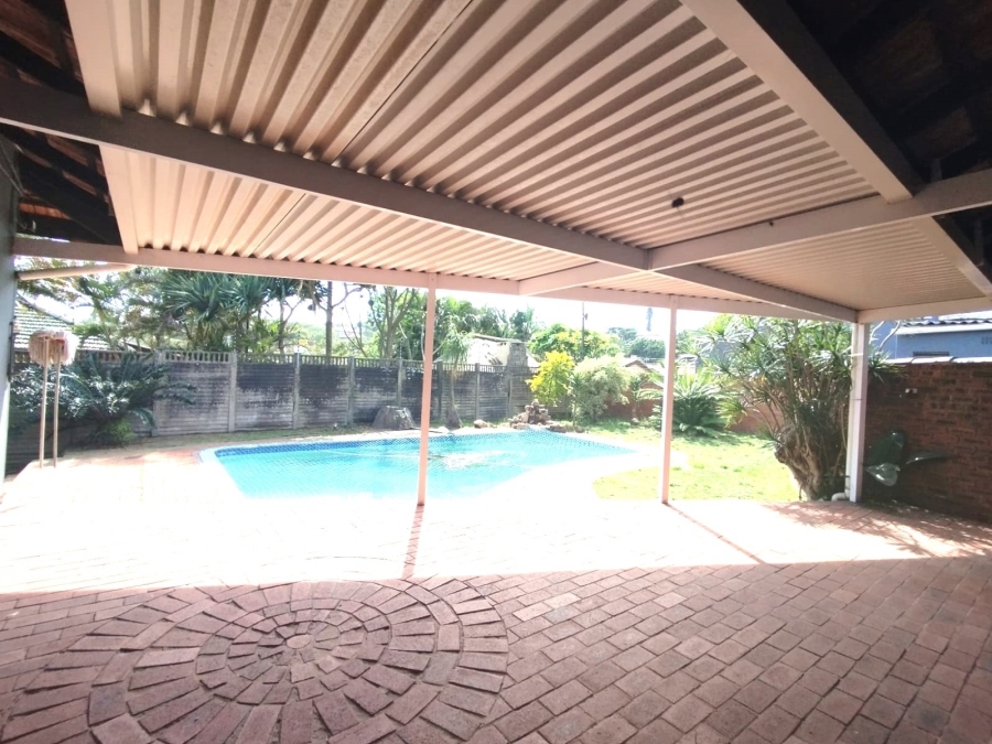 4 Bedroom Property for Sale in Ocean View KwaZulu-Natal