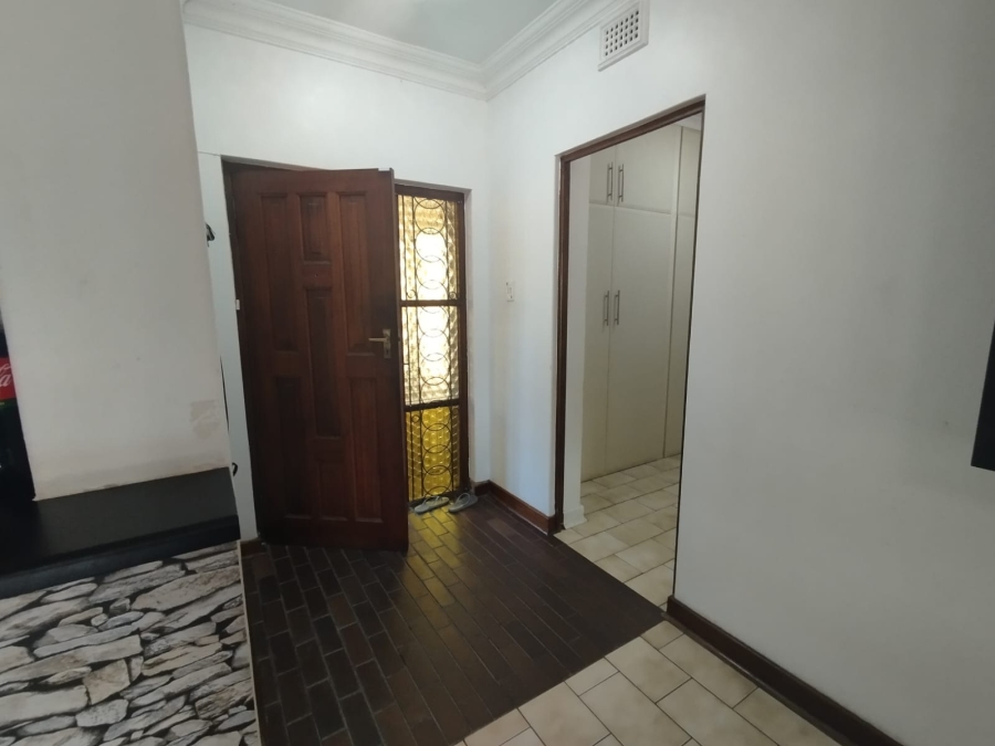 4 Bedroom Property for Sale in Ocean View KwaZulu-Natal