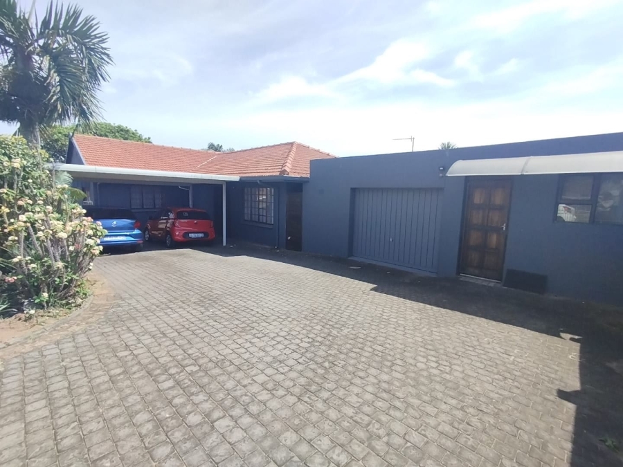 4 Bedroom Property for Sale in Ocean View KwaZulu-Natal