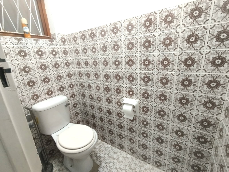 4 Bedroom Property for Sale in Ocean View KwaZulu-Natal