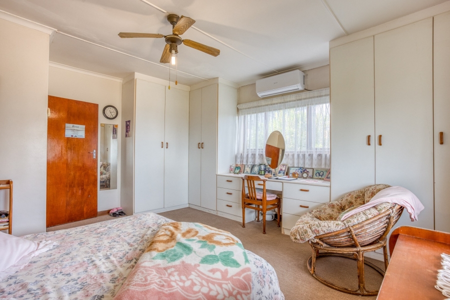 4 Bedroom Property for Sale in Ocean View KwaZulu-Natal