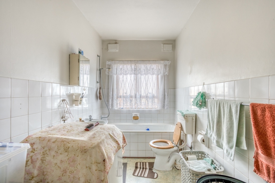 4 Bedroom Property for Sale in Ocean View KwaZulu-Natal