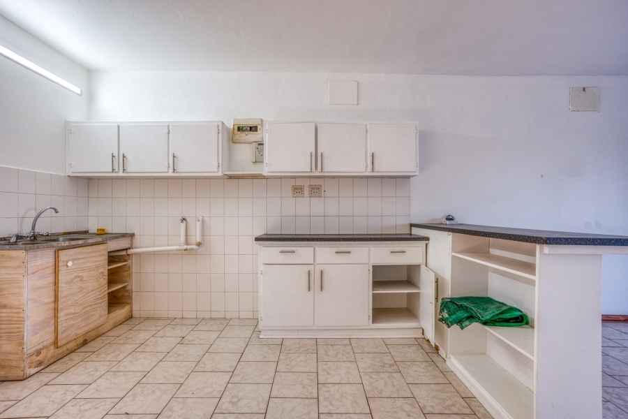 4 Bedroom Property for Sale in Ocean View KwaZulu-Natal