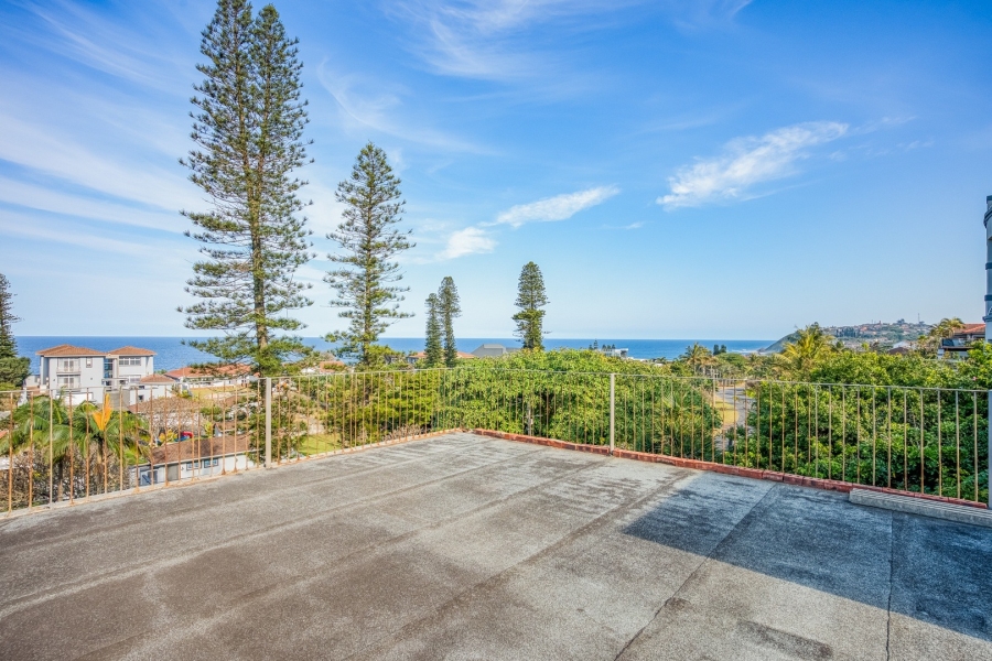 4 Bedroom Property for Sale in Ocean View KwaZulu-Natal