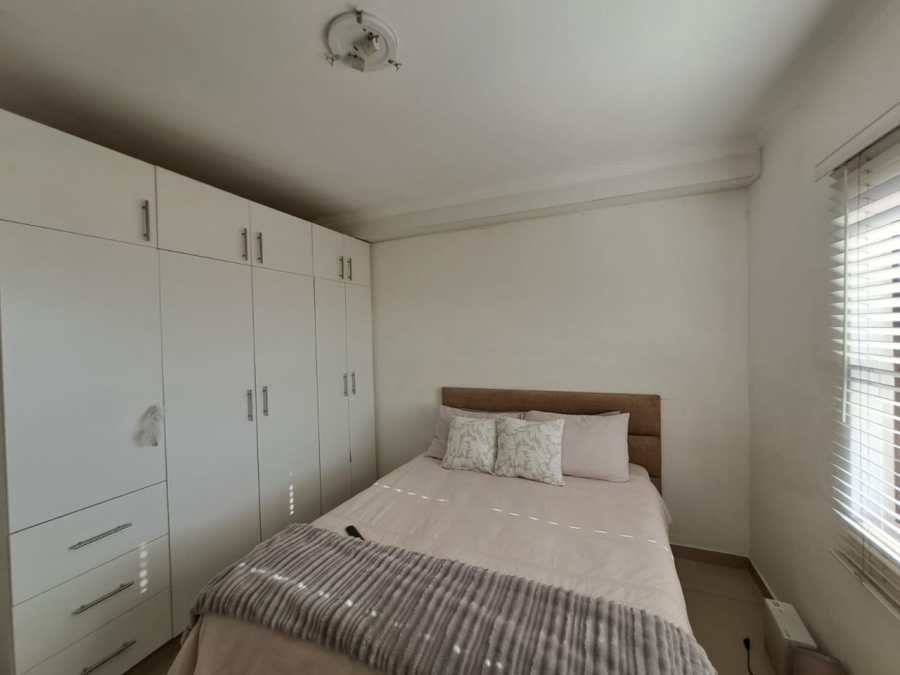 2 Bedroom Property for Sale in Bluff KwaZulu-Natal