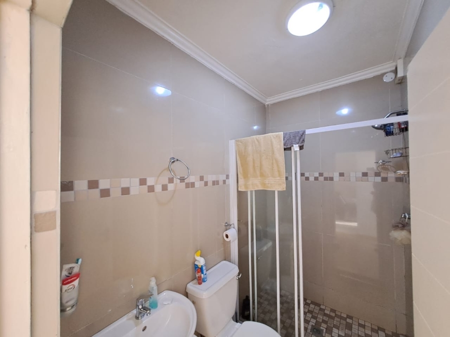 2 Bedroom Property for Sale in Bluff KwaZulu-Natal