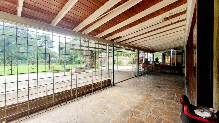 6 Bedroom Property for Sale in Kwambonambi KwaZulu-Natal