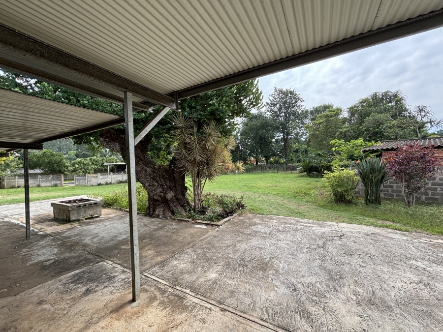 6 Bedroom Property for Sale in Kwambonambi KwaZulu-Natal