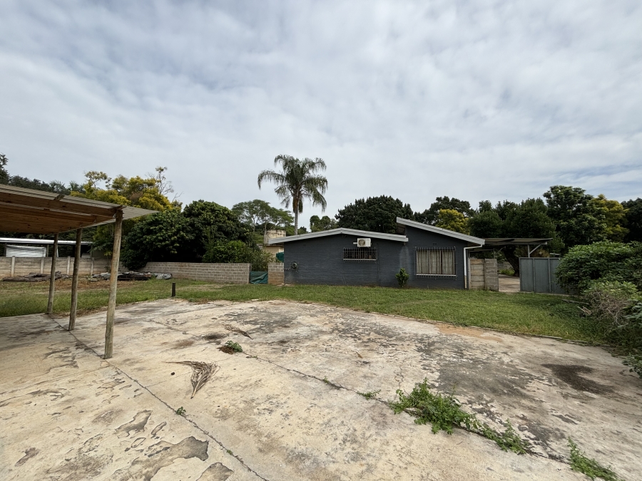 6 Bedroom Property for Sale in Kwambonambi KwaZulu-Natal