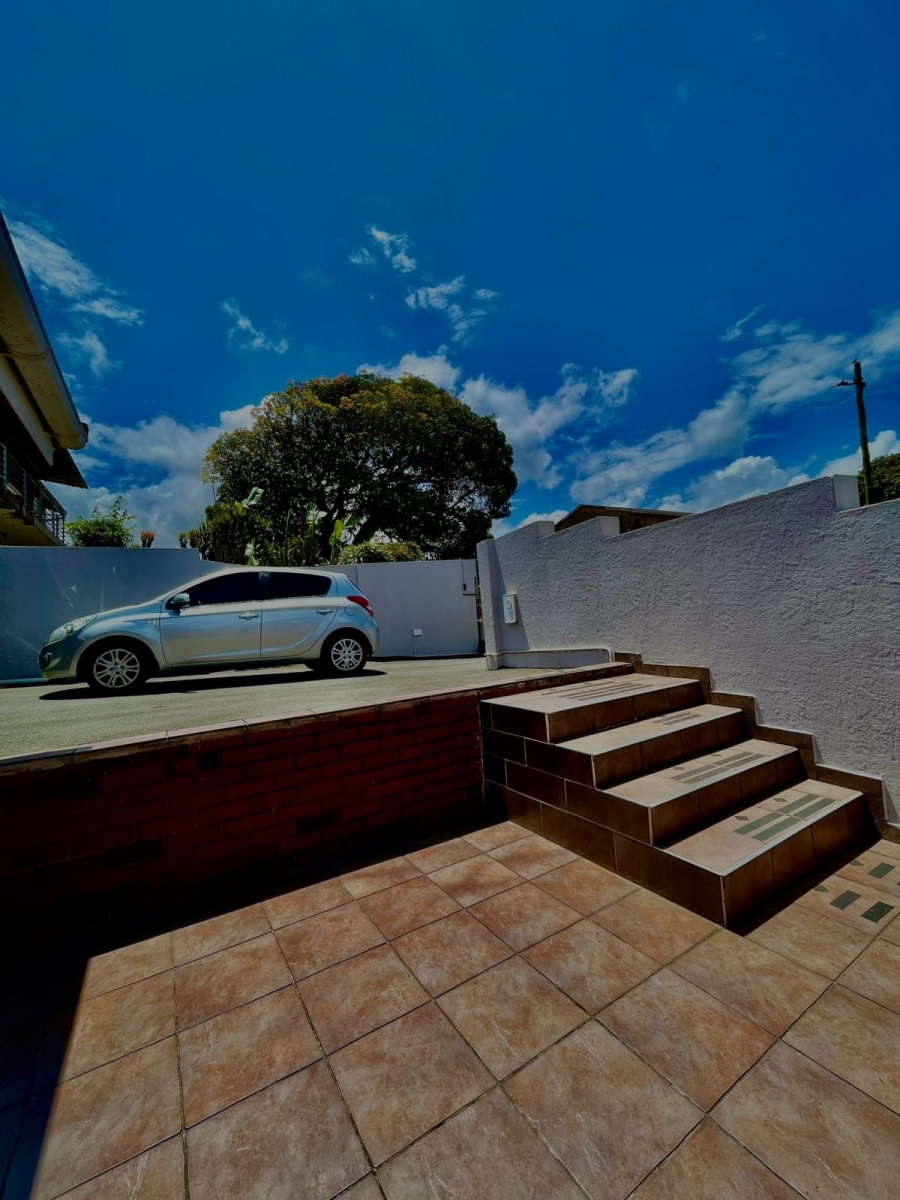 3 Bedroom Property for Sale in Austerville KwaZulu-Natal